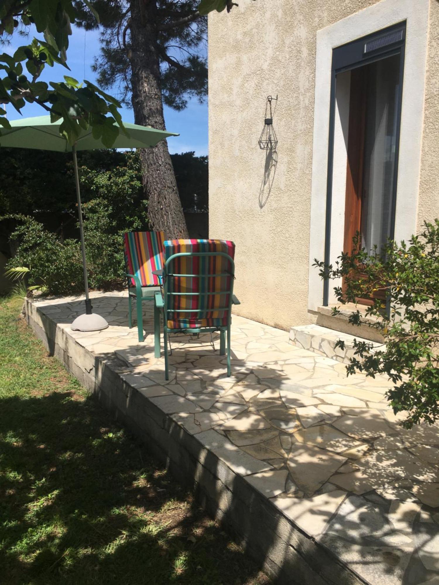 Les villas du triangle - chambres d'hôtes Nîmes Exterior foto